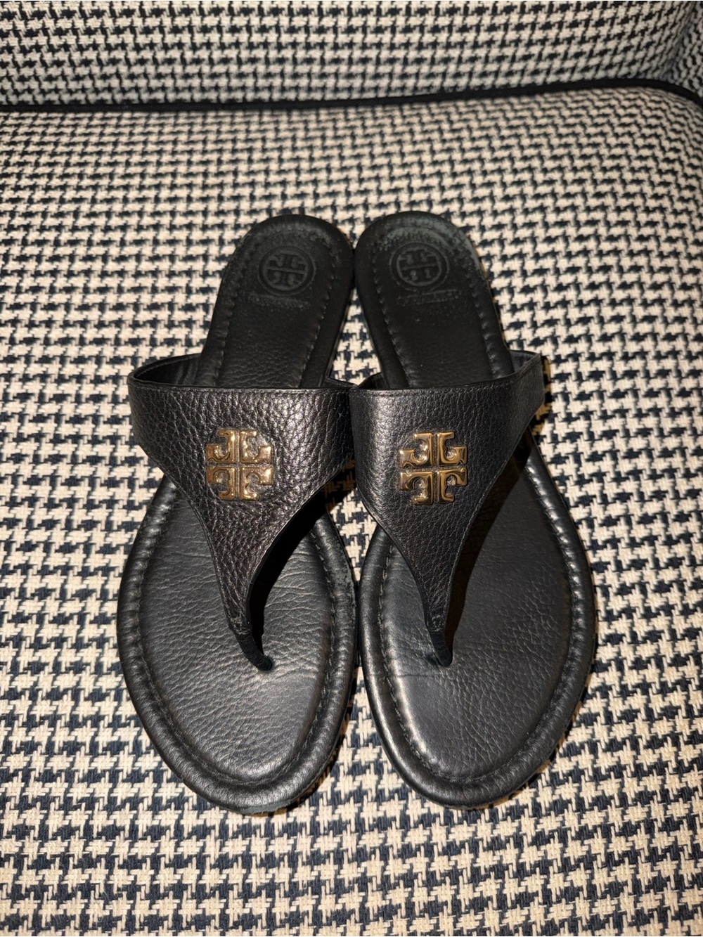 Tory Burch Black Leather Logo Thong Sandals with Gold Emblem